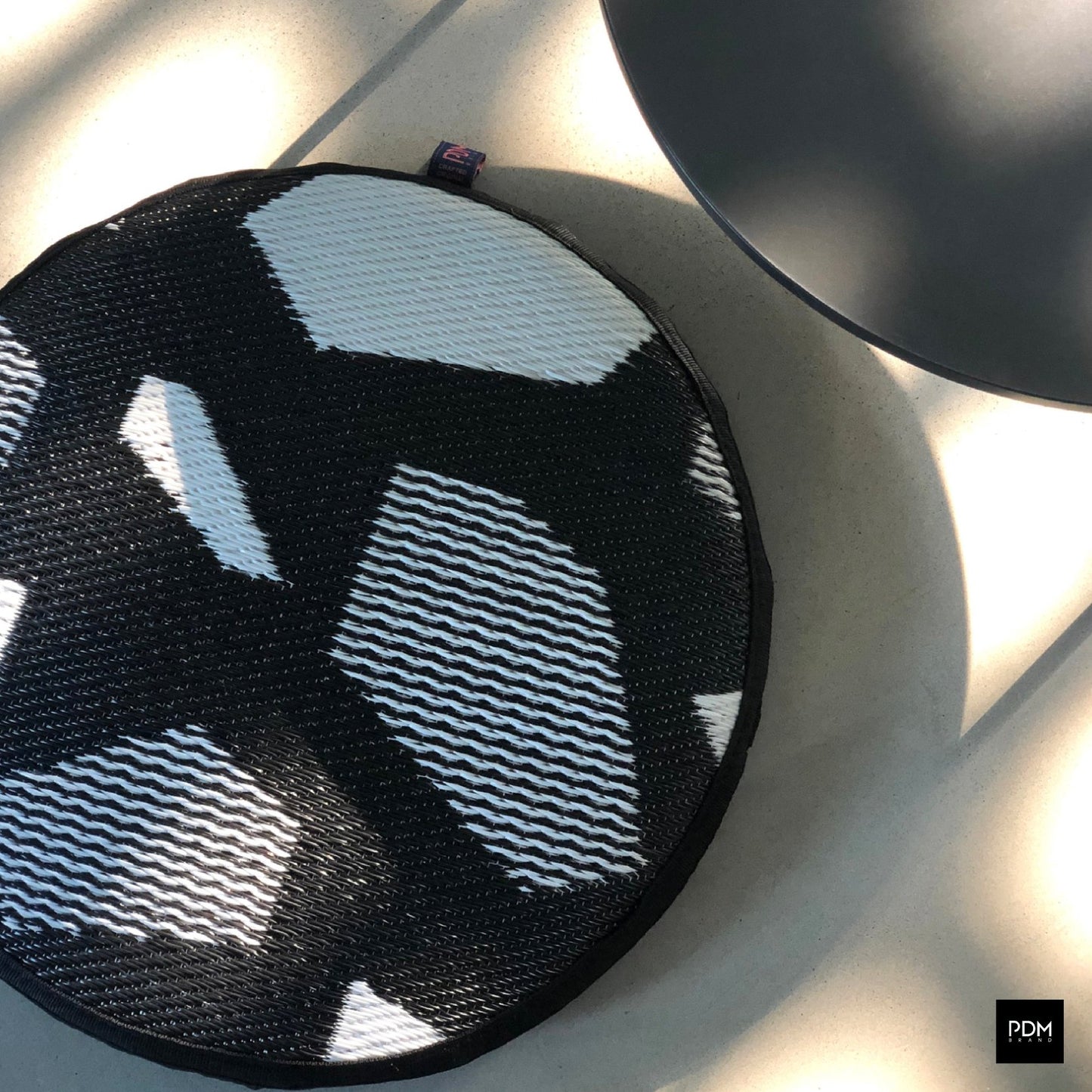 Bouton cushion (Pre-order)