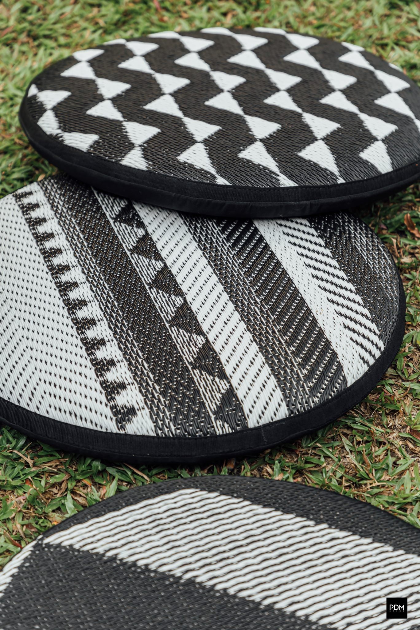 Bouton cushion (Pre-order)