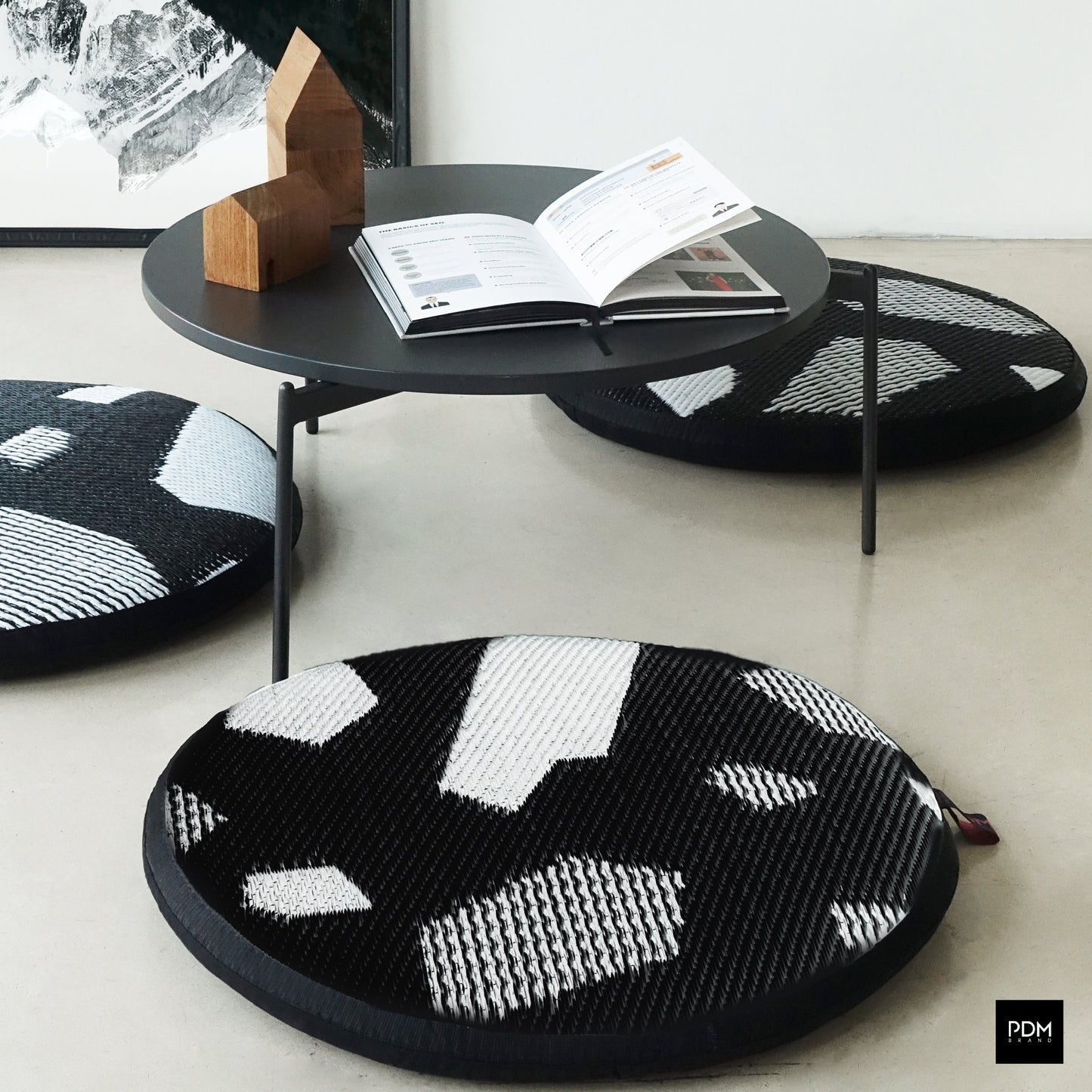 Bouton cushion (Pre-order)