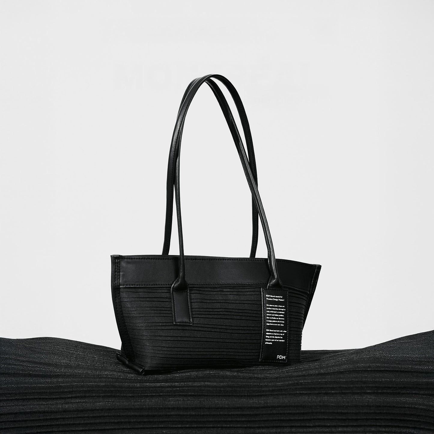 Montréal Mini – Pleated