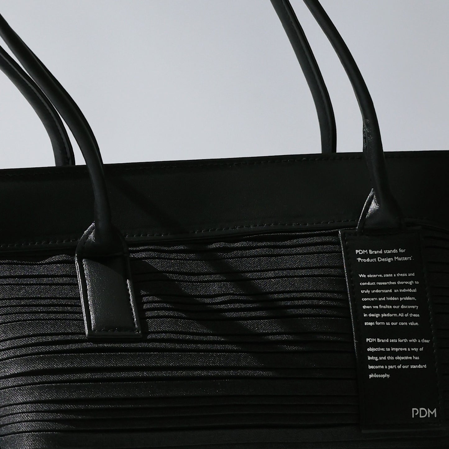 Montréal Mini – Pleated