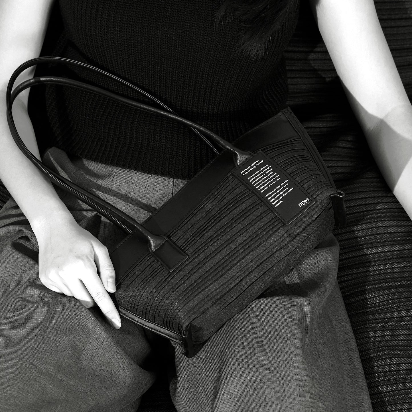 Montréal Mini – Pleated