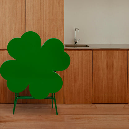 Clover Table