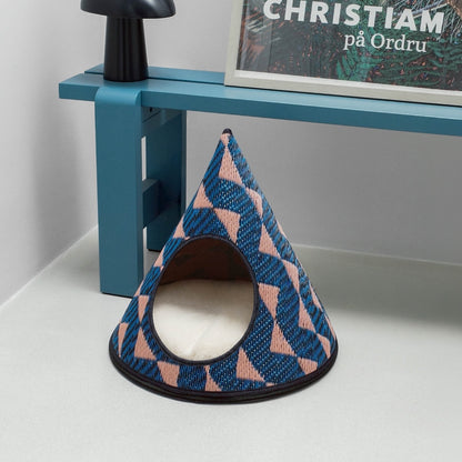 Canyon Pet House (Pre - Order)