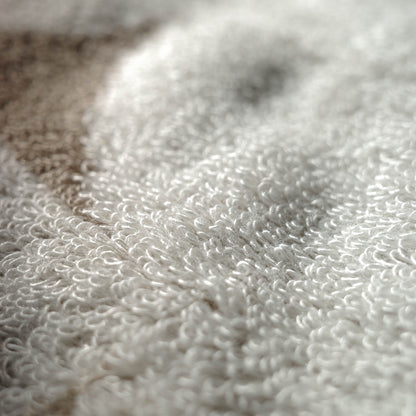 Laku Towel