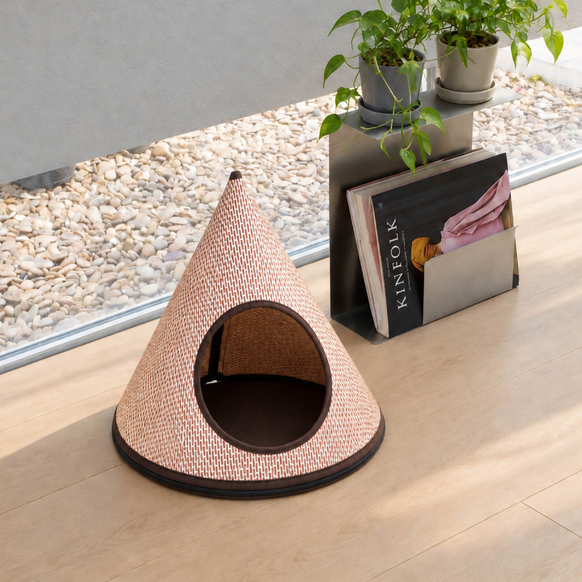 Canyon Pet House (Pre - Order)