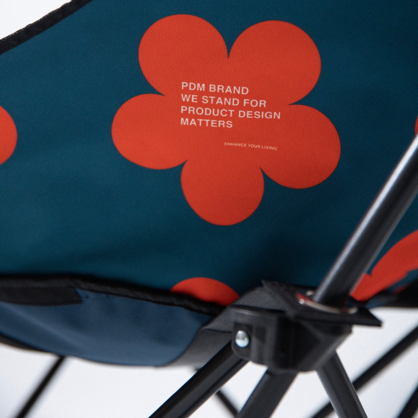 Camp Design Matter - Daisy