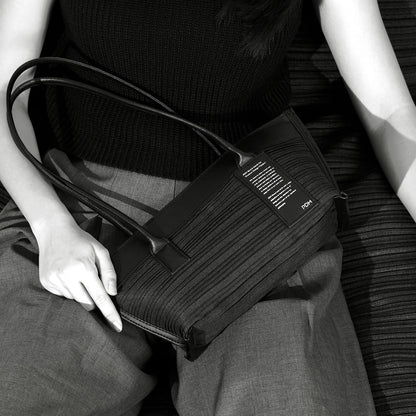 Montréal Mini – Pleated