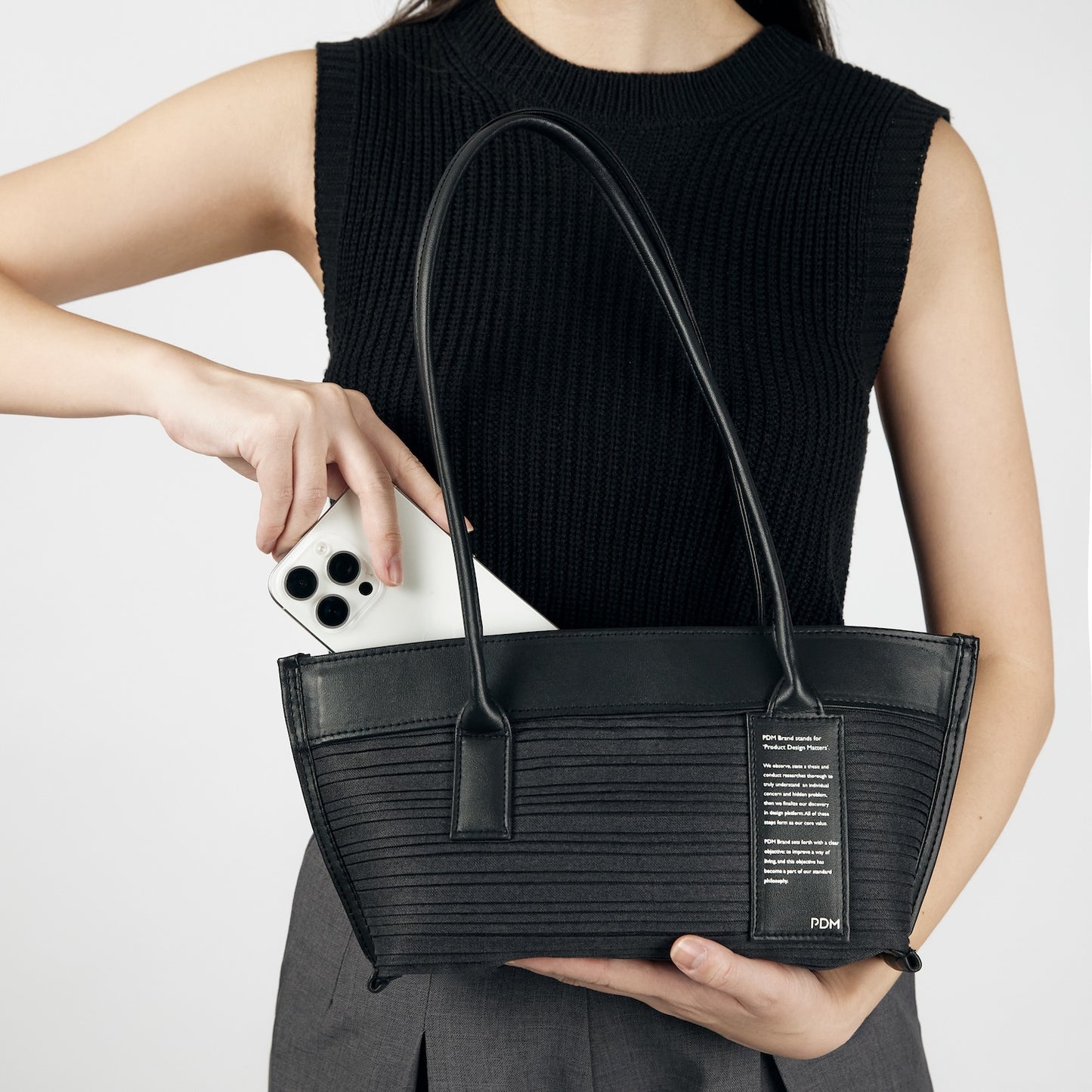 Montréal Mini – Pleated